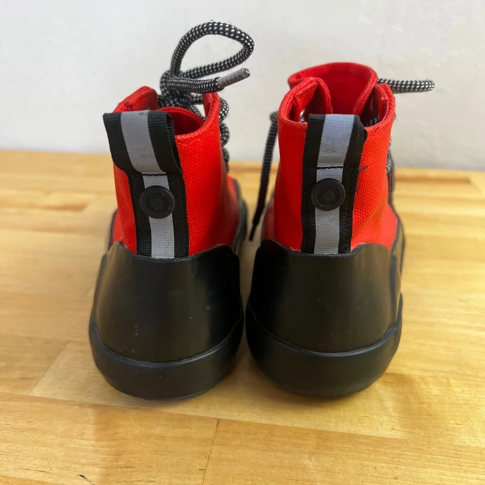 Hunter for Target Sneakers High Top‎ Canvas Rubber Dipped Red Kids Size 2